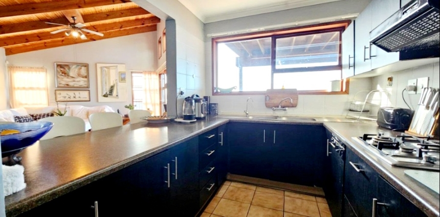 5 Bedroom Property for Sale in De Bakke Western Cape